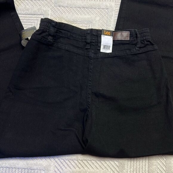 Lee - Relaxed Fit Side Elastic Tapered Leg Jean in Black - Picture 6 of 7